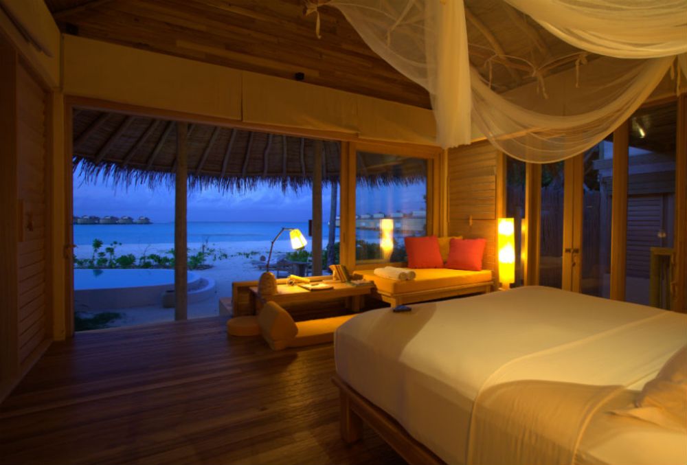 content/hotel/Six Sense Laamu/Accommodation/2 Bedroom Lagoon Beach Villa with Pool/6SenseLaamu-Acc-2BLagoonBeachVillaPool-07.jpg